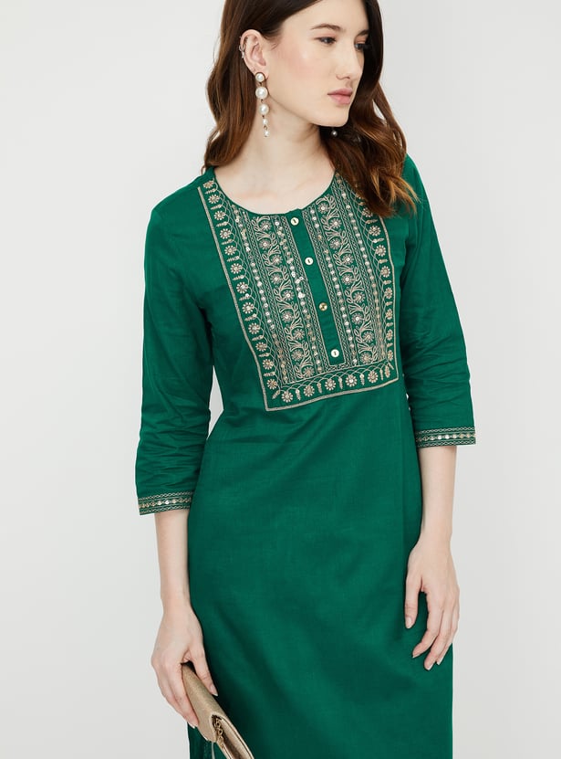 Women Embroidered Straight Kurta GREEN